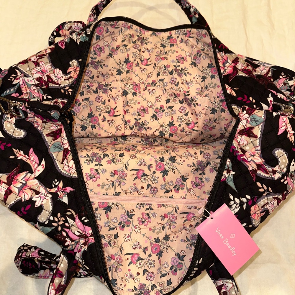 Vera Bradley large Overnight Travel tote